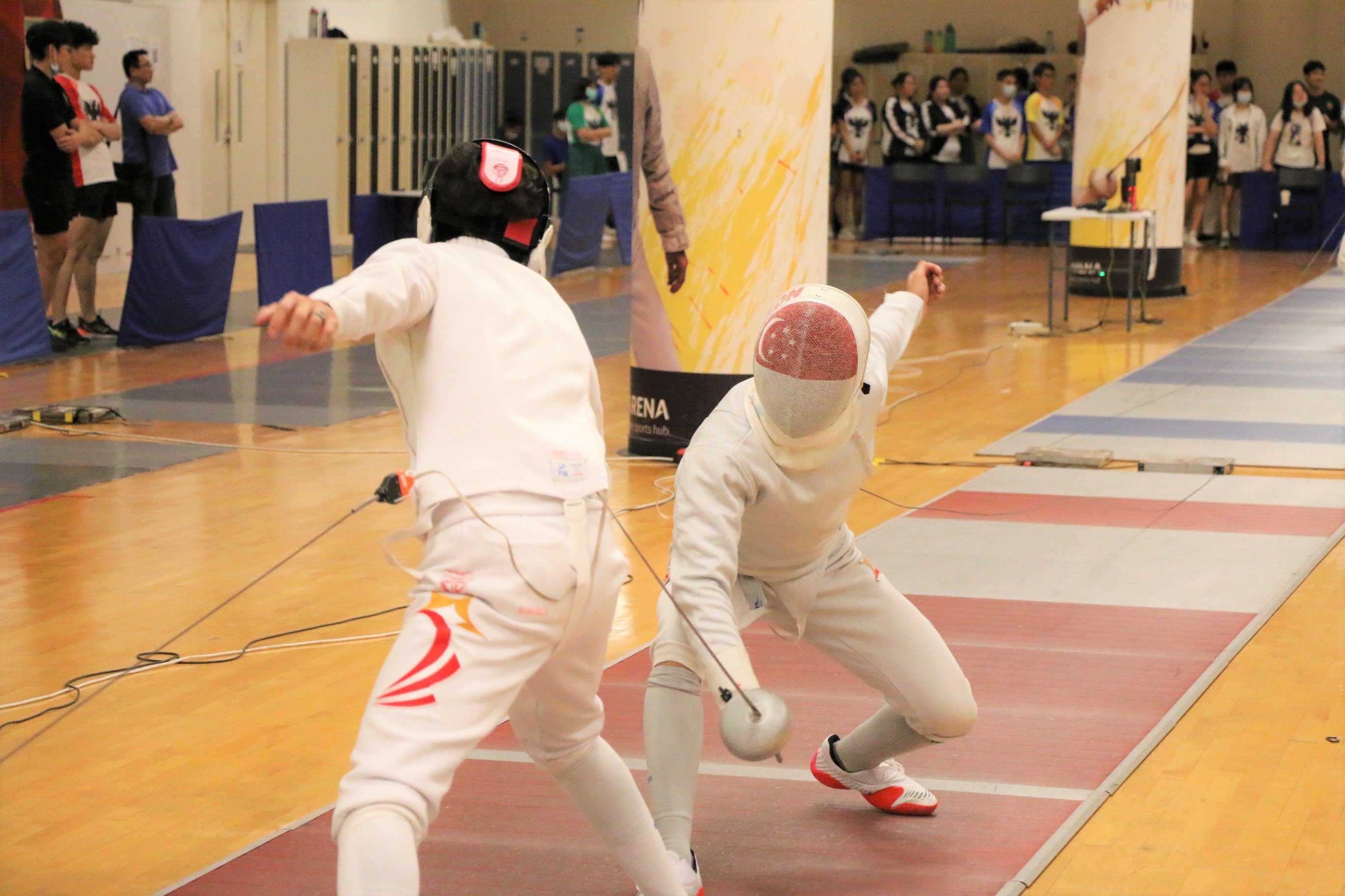 2023-04-20_NSG Fencing Mens Epee Div A_Photo by Anbumani(16)_ROBSON SAMUEL vs LIM TENG JUN (Elimination)