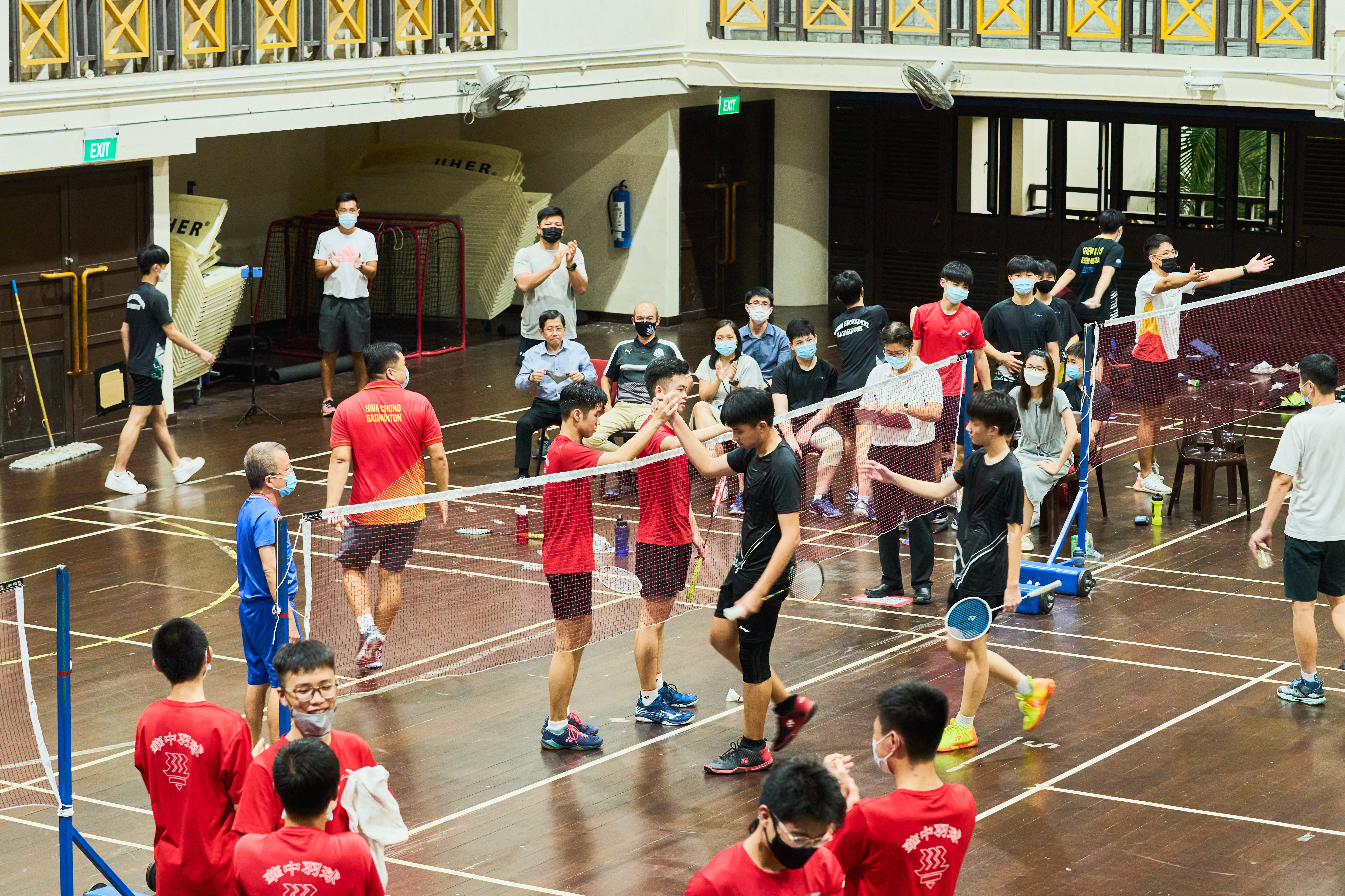 2022-04-27 Badminton B Div Boys Final Match 4 HCI won 21-14 14-21 21-13, HCI won 4-1 Photo by Eric Koh DSC07898