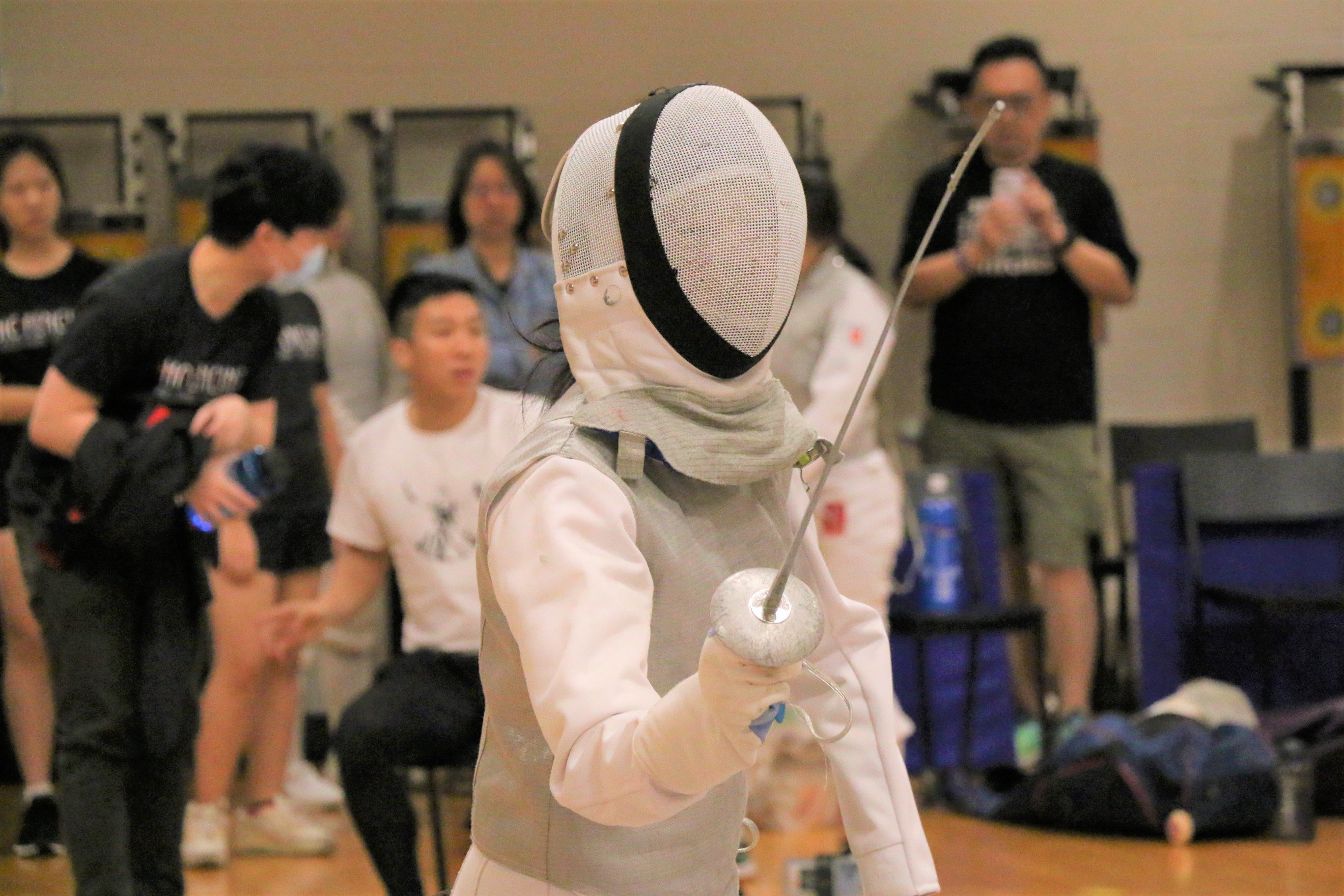 2023-04-20_NSG Fencing Womens Foil Div A_Photo by Anbumani(10)_KOH SUEANNE AMELIA vs LIM CAITLIN JINN YUIN (Elimination)